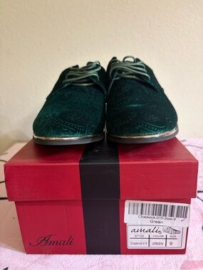 Amalfi Green Paisley Lace-Up Dress Oxfords